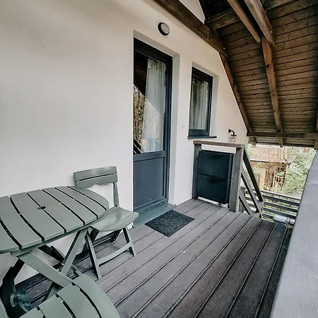 אכסניה Cudnie Tu - בורסק