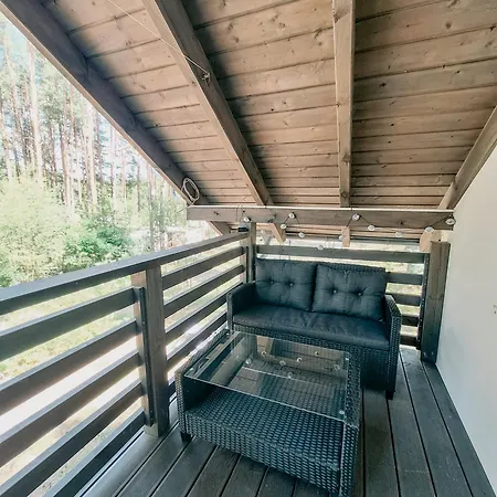 Cudnie Tu - אכסניה בורסק