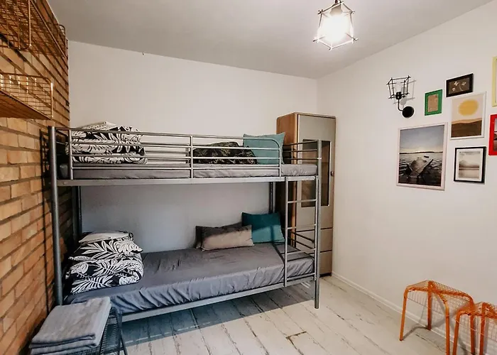 Cudnie Tu - Orman Evi Borsk